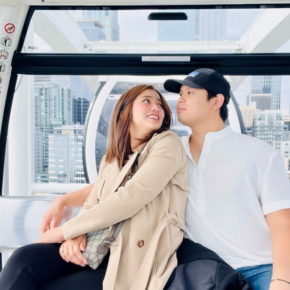 Zara, Forever 21, Abercrombie & Fitch, J. Crew - Picture 10 of 10